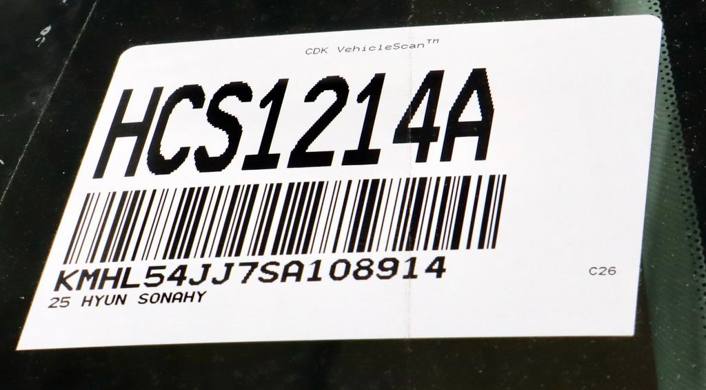 Used 2025 Hyundai Sonata Limited FWD image 45
