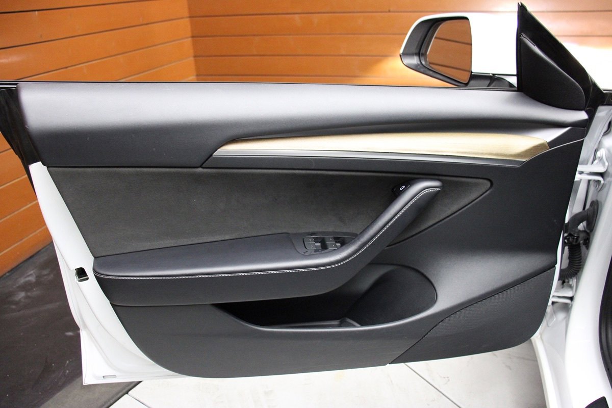 Used 2023 Tesla Model 3 Standard Range RWD image 55