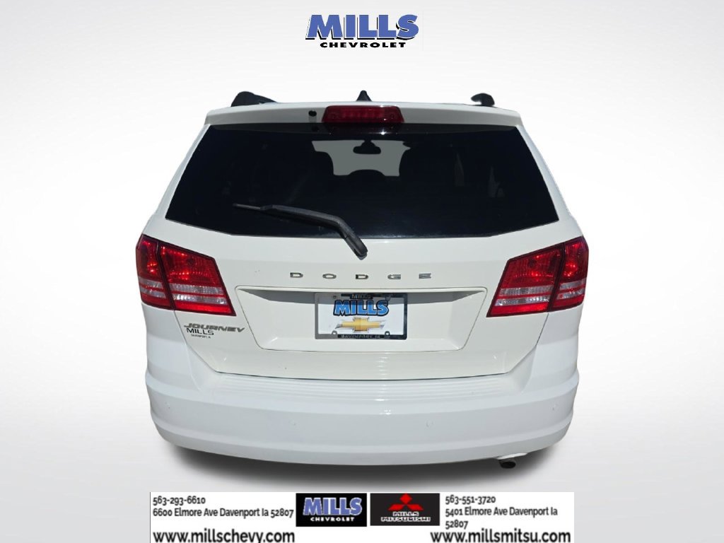 Used 2020 Dodge Journey SE w/ SE Popular Equipment Group FWD image 4