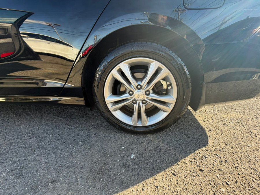 Used 2019 Hyundai Sonata SEL w/ Tech Package 02 FWD image 16
