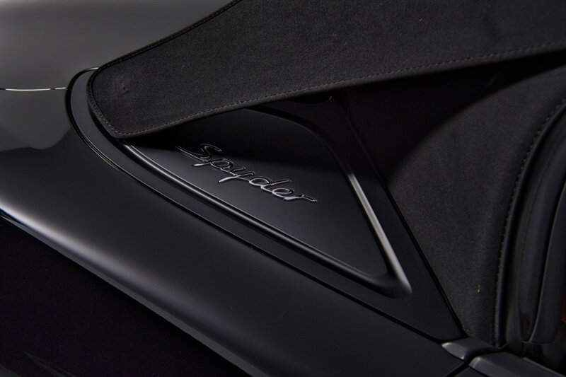 Used 2021 Porsche 718 Boxster Spyder RWD image 46