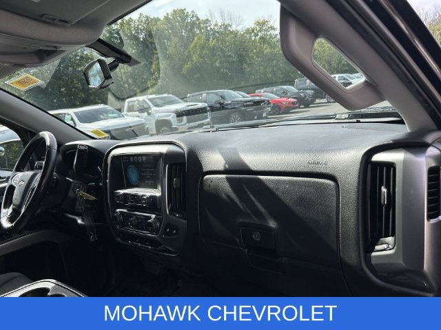 Certified 2018 Chevrolet Silverado 1500 LT w/ All Star Edition AWD/4WD image 29