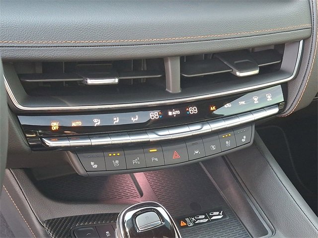 Certified 2025 Cadillac CT5 V image 13