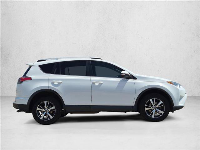Used 2016 Toyota RAV4 XLE FWD image 4