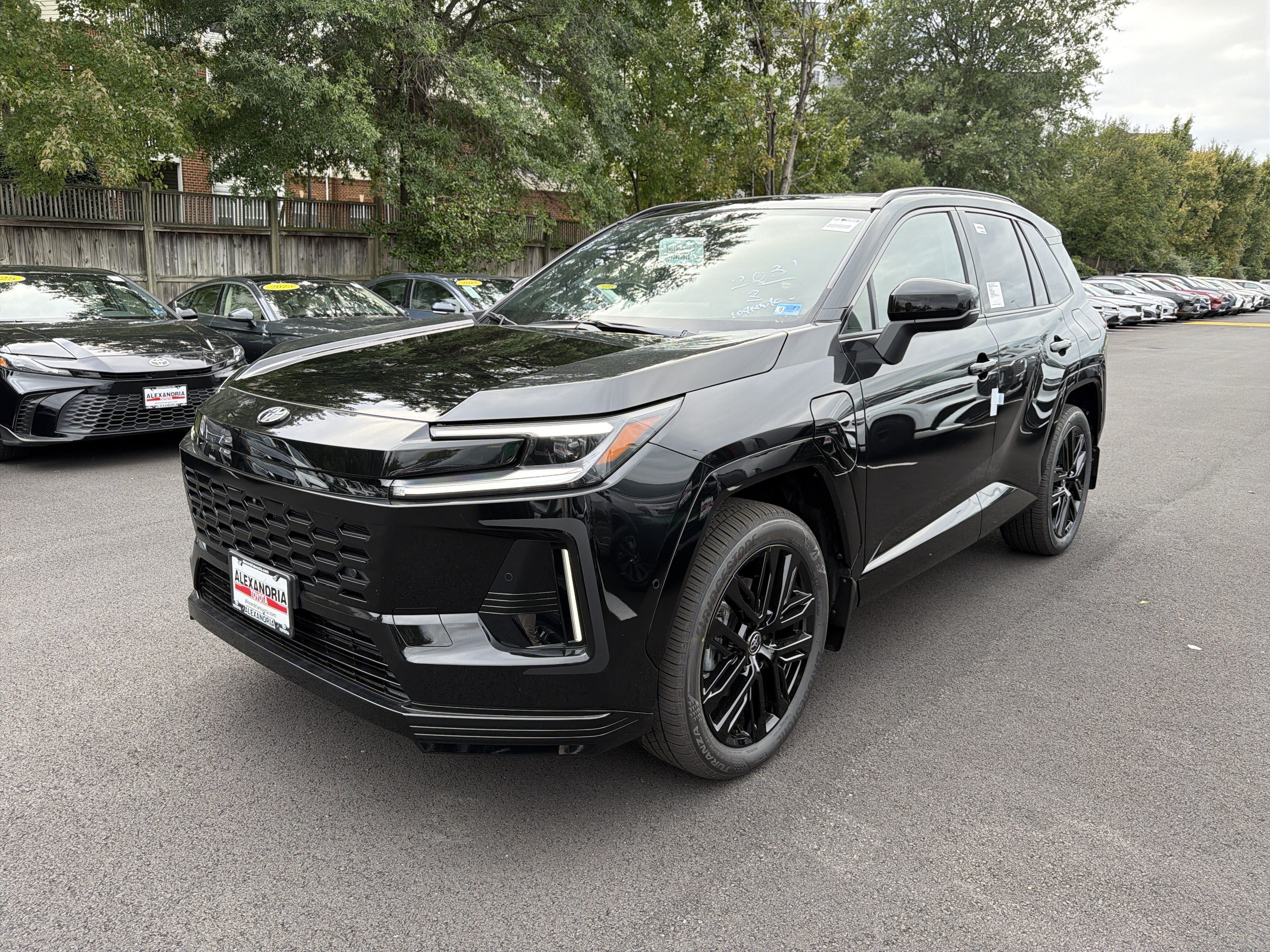 New 2026 Toyota RAV4 XSE w/ Panoramic Sun Roof Package