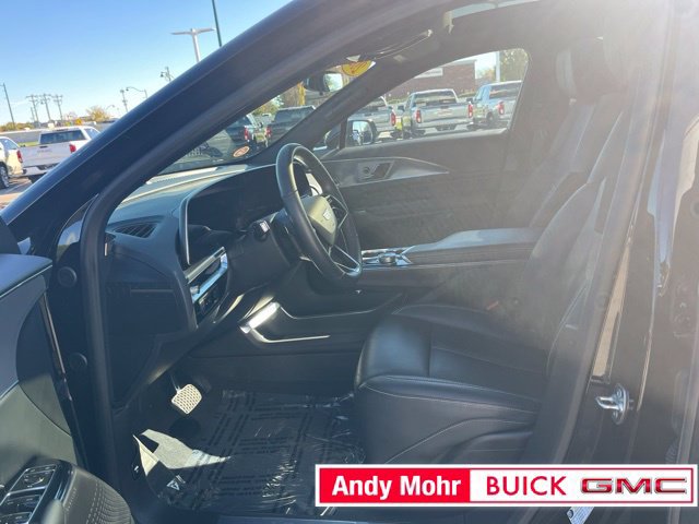 Used 2024 Cadillac Lyriq Tech w/ Driver Assist Package AWD/4WD image 19