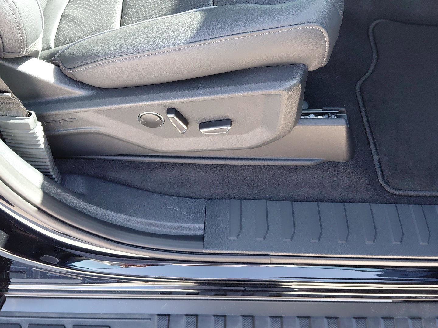 New 2026 Ford F150 Lariat AWD/4WD image 13