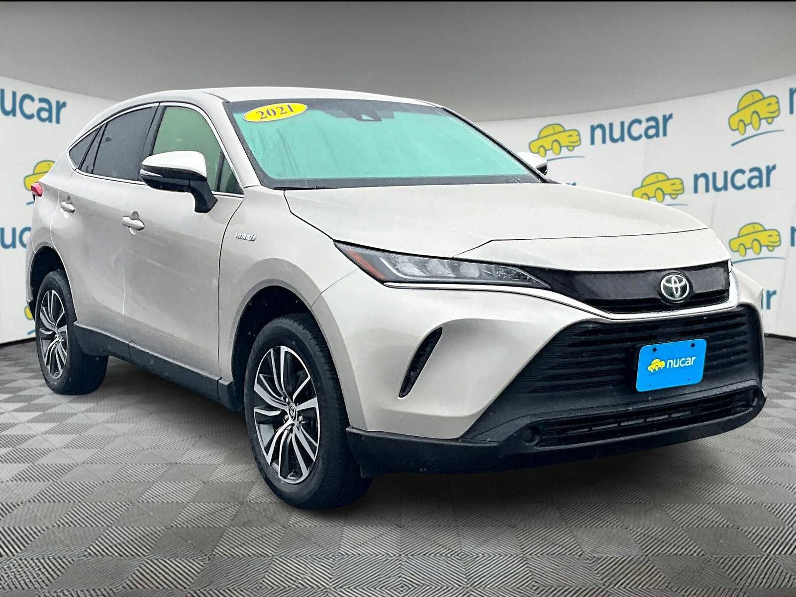 Used 2021 Toyota Venza LE