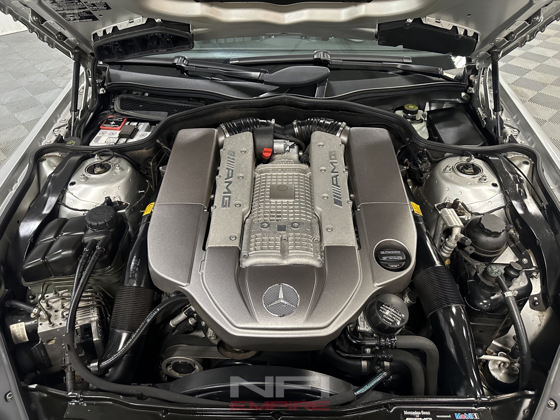 Used 2005 Mercedes-Benz SL 55 AMG image 45