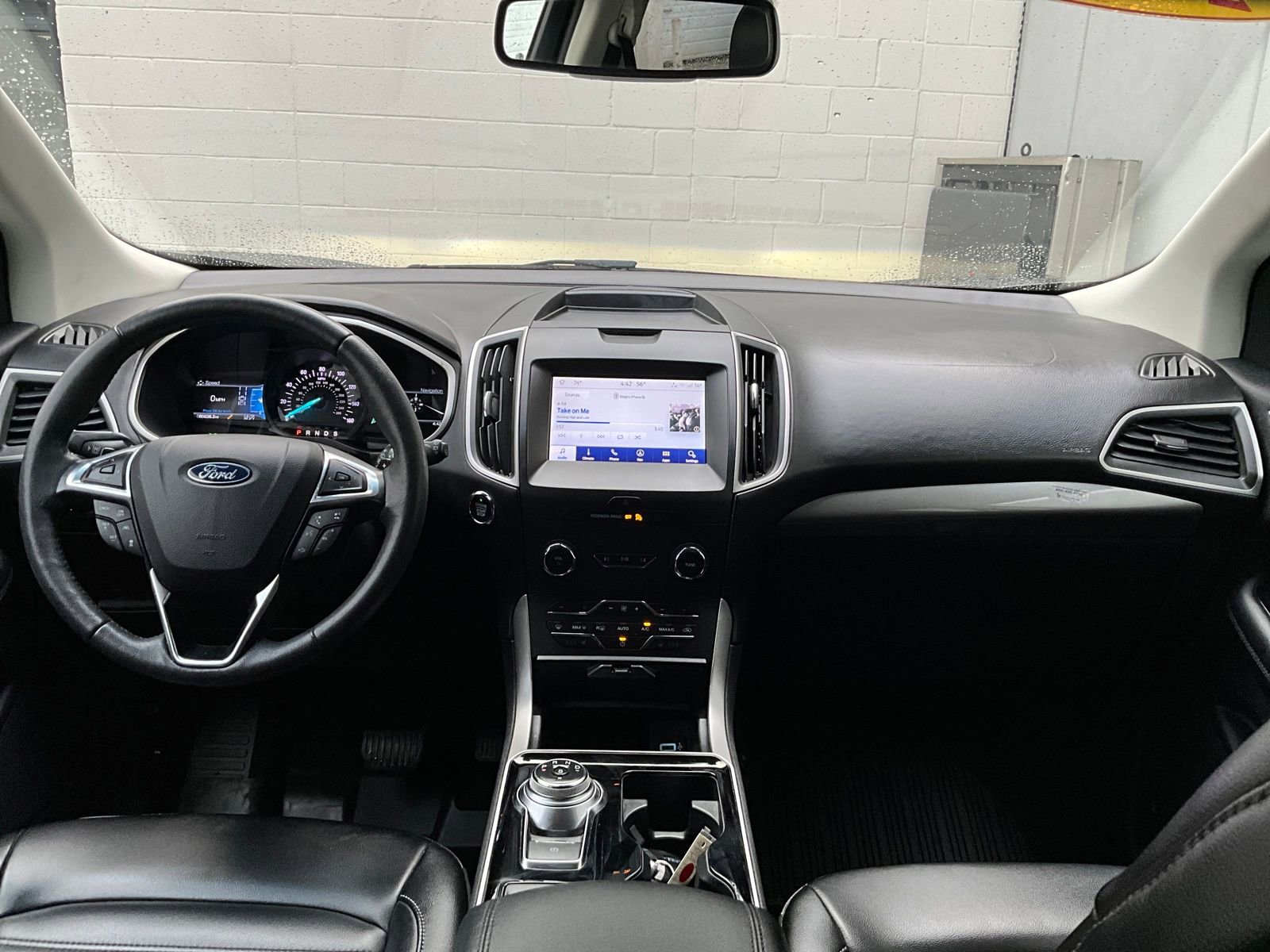 Used 2020 Ford Edge SEL w/ Convenience Package image 12