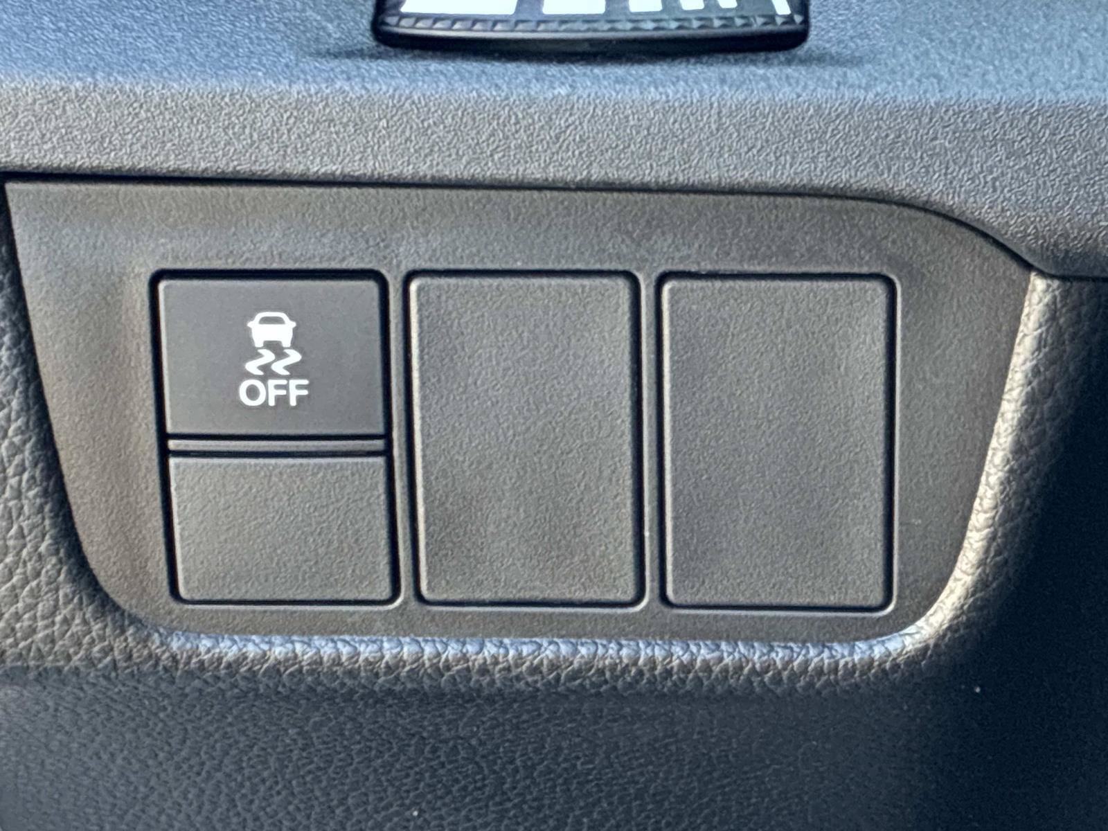 Used 2025 Honda CR-V LX image 24