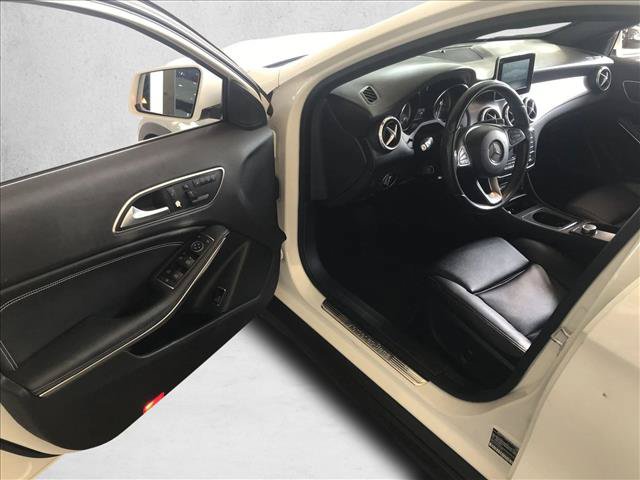 Used 2017 Mercedes-Benz GLA 250 image 13
