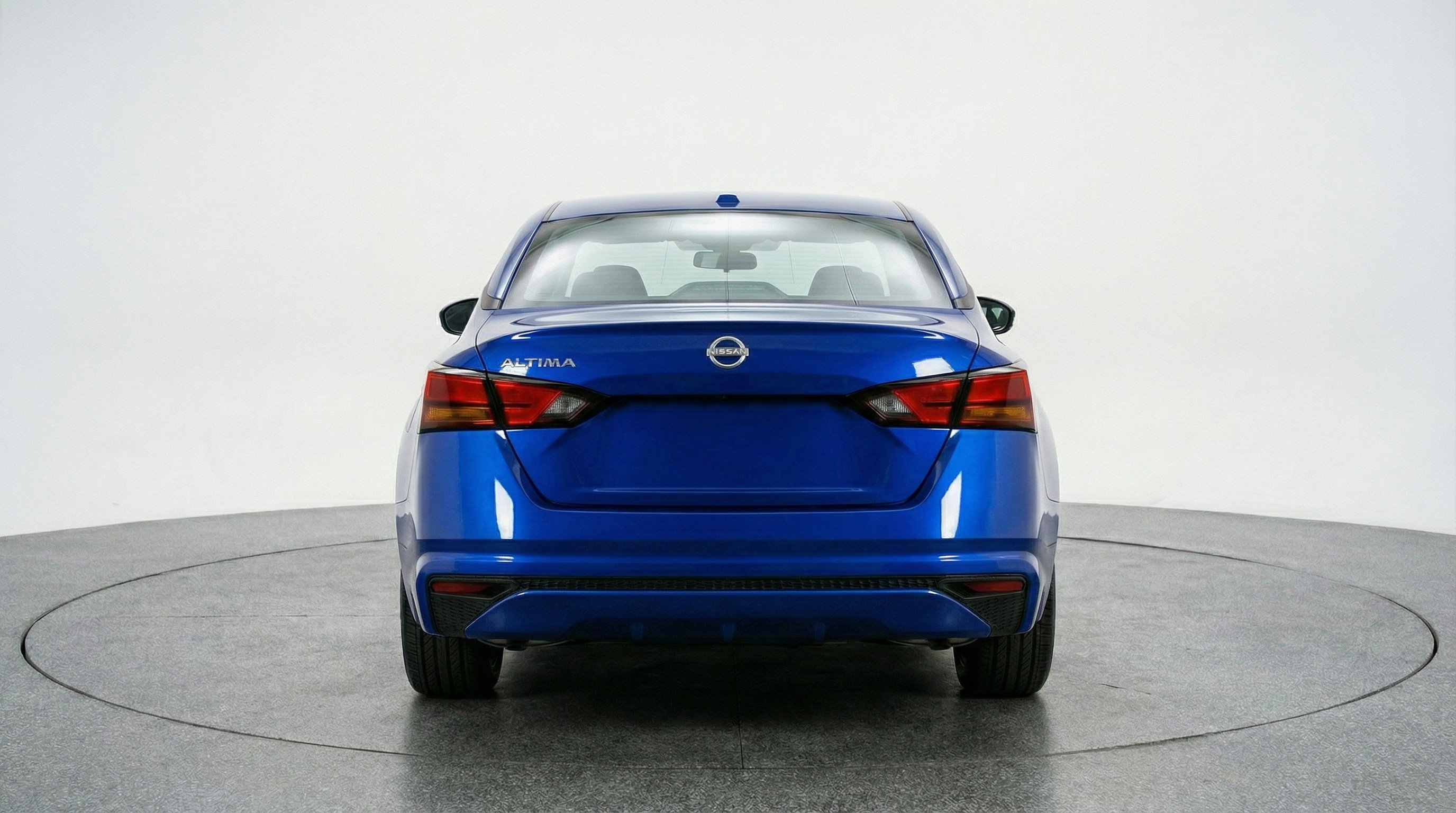 Used 2025 Nissan Altima 2.5 SV image 7