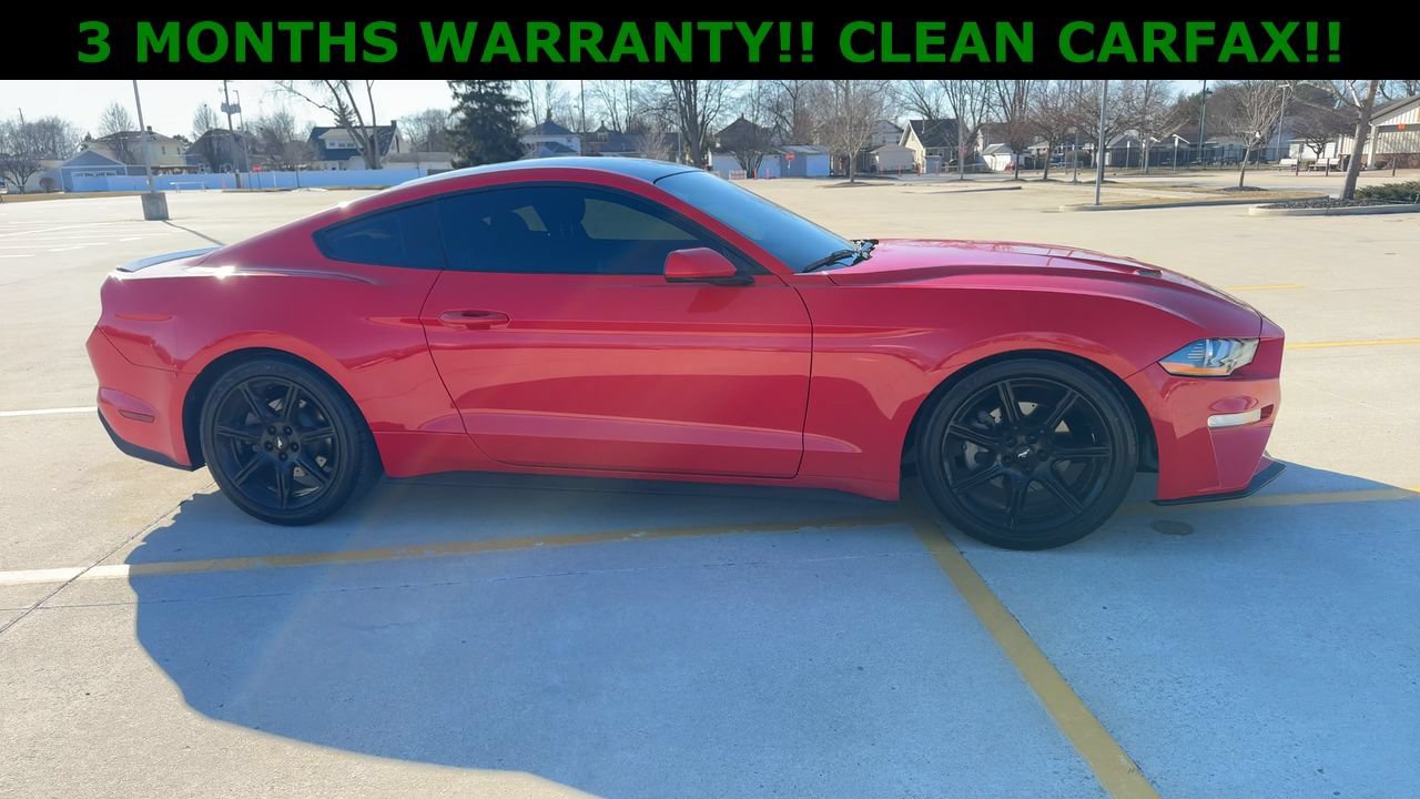 Used 2019 Ford Mustang Coupe w/ Black Accent Package RWD image 9