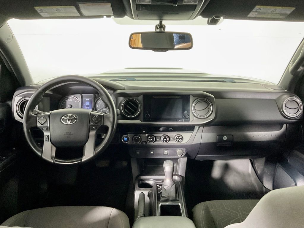 Used 2016 Toyota Tacoma TRD Sport image 20