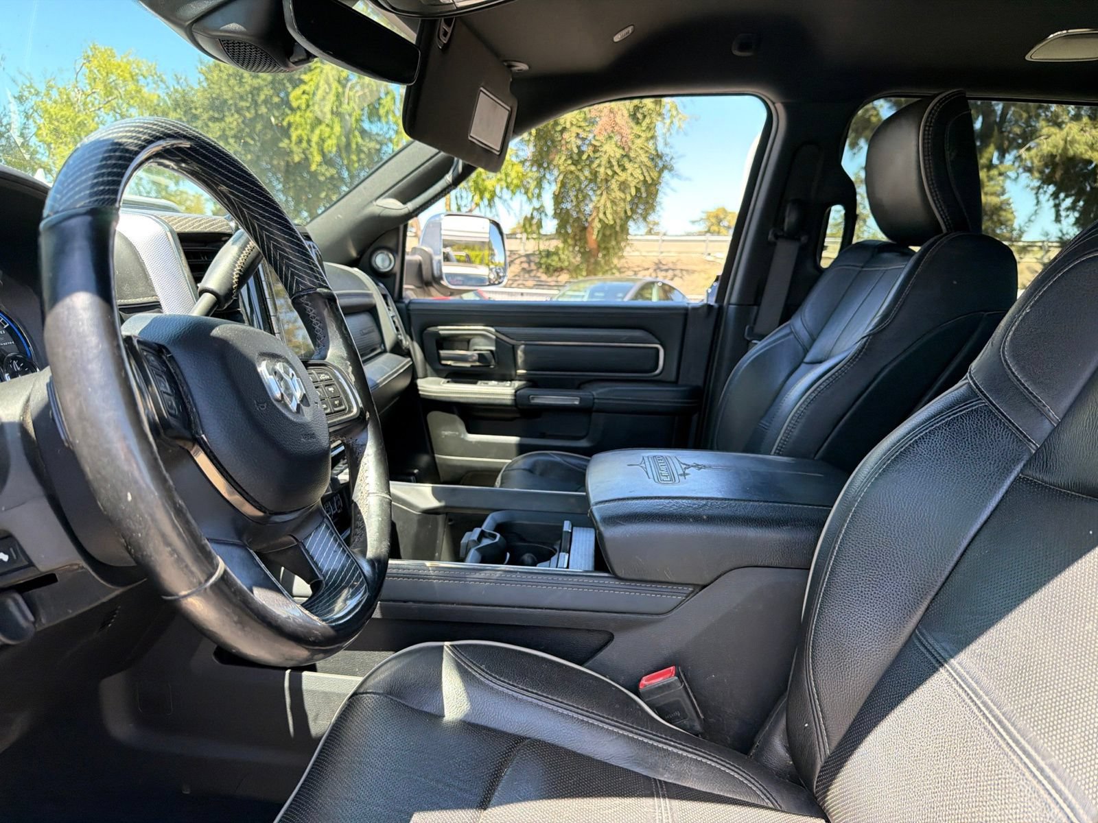 Used 2019 RAM 2500 Limited AWD/4WD image 9