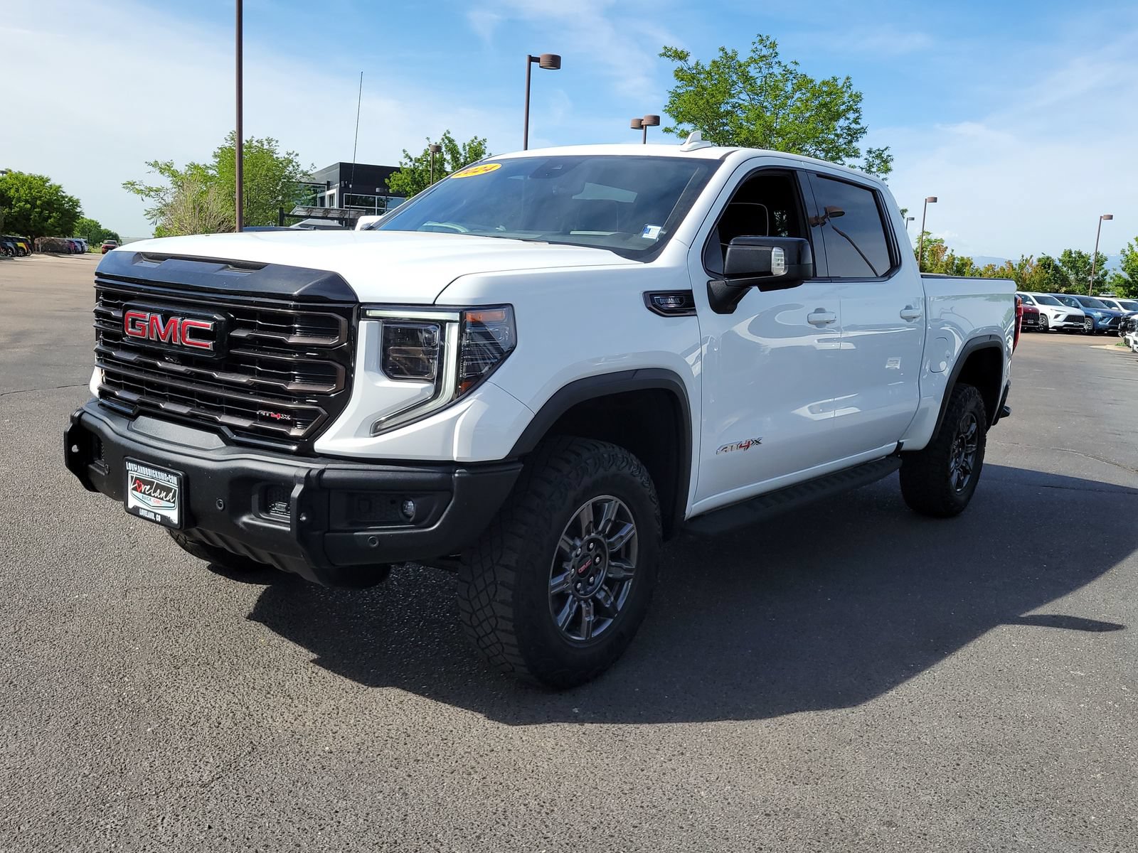 Used 2024 GMC Sierra 1500 AT4X AWD/4WD image 4
