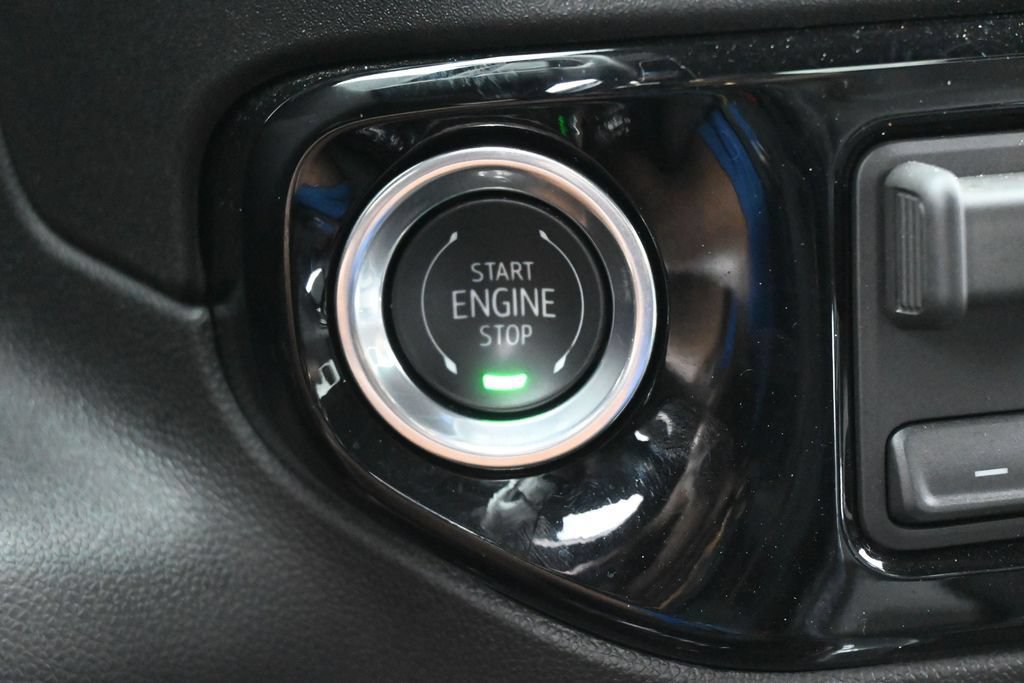 Used 2026 Chevrolet Silverado 1500 RST RWD image 22