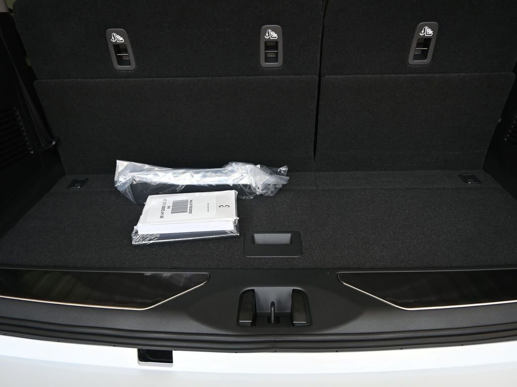 New 2026 INFINITI QX80 Luxe RWD image 21
