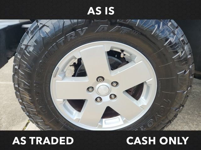 Used 2011 Jeep Wrangler Sahara w/ Connectivity Group image 13