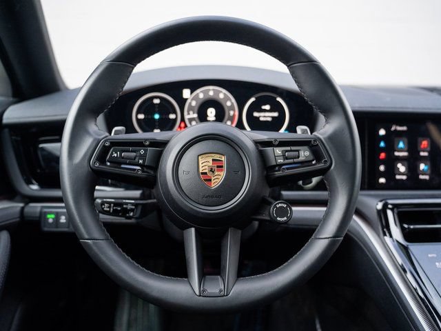 Used 2025 Porsche Panamera 4 AWD/4WD image 22