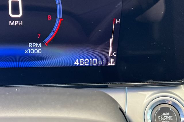 Used 2025 Chevrolet Trax LT FWD image 33