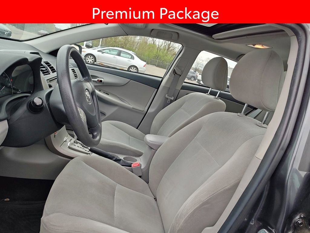 Used 2013 Toyota Corolla LE w/ Premium Pkg image 6