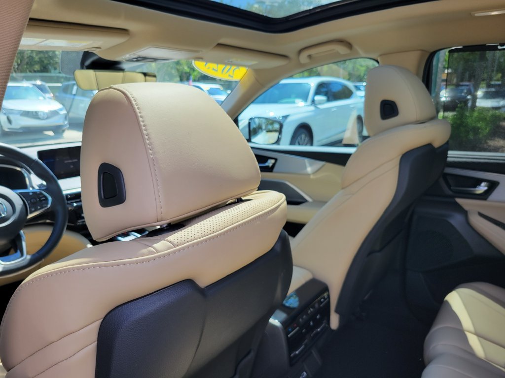 Certified 2023 Acura MDX w/ Technology Package FWD image 11