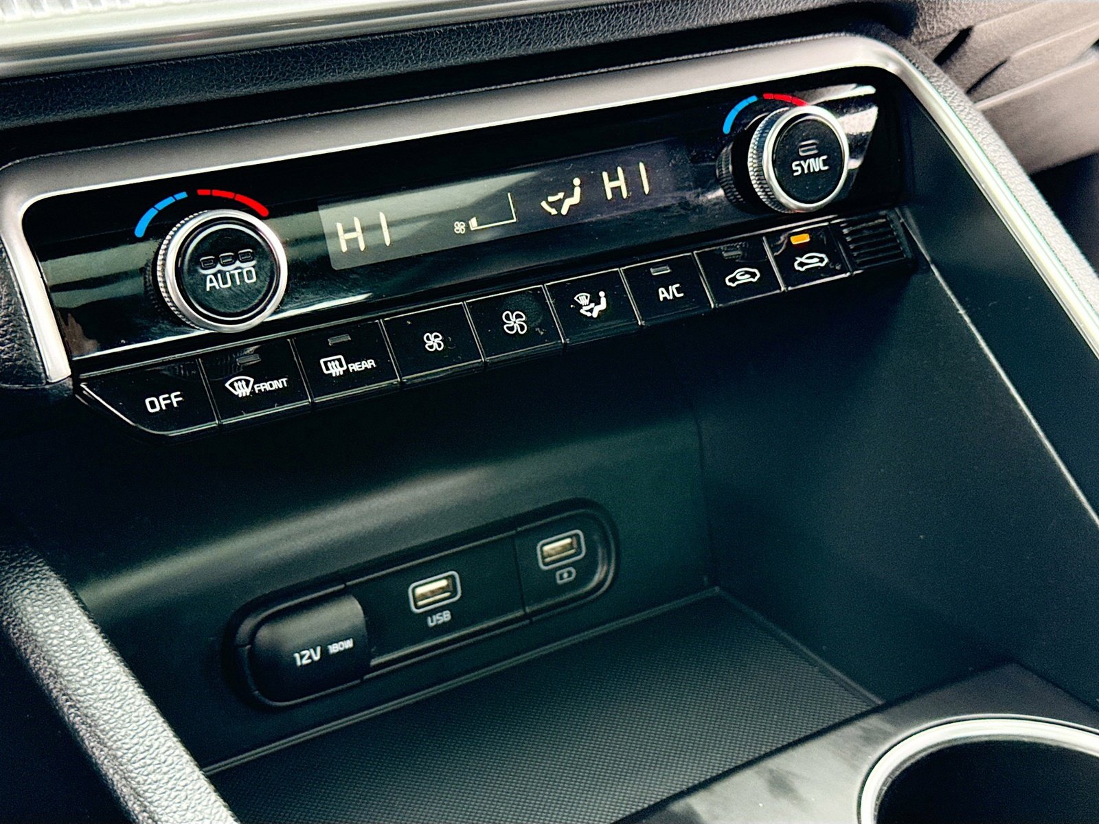 Used 2024 Kia K5 GT-Line image 11