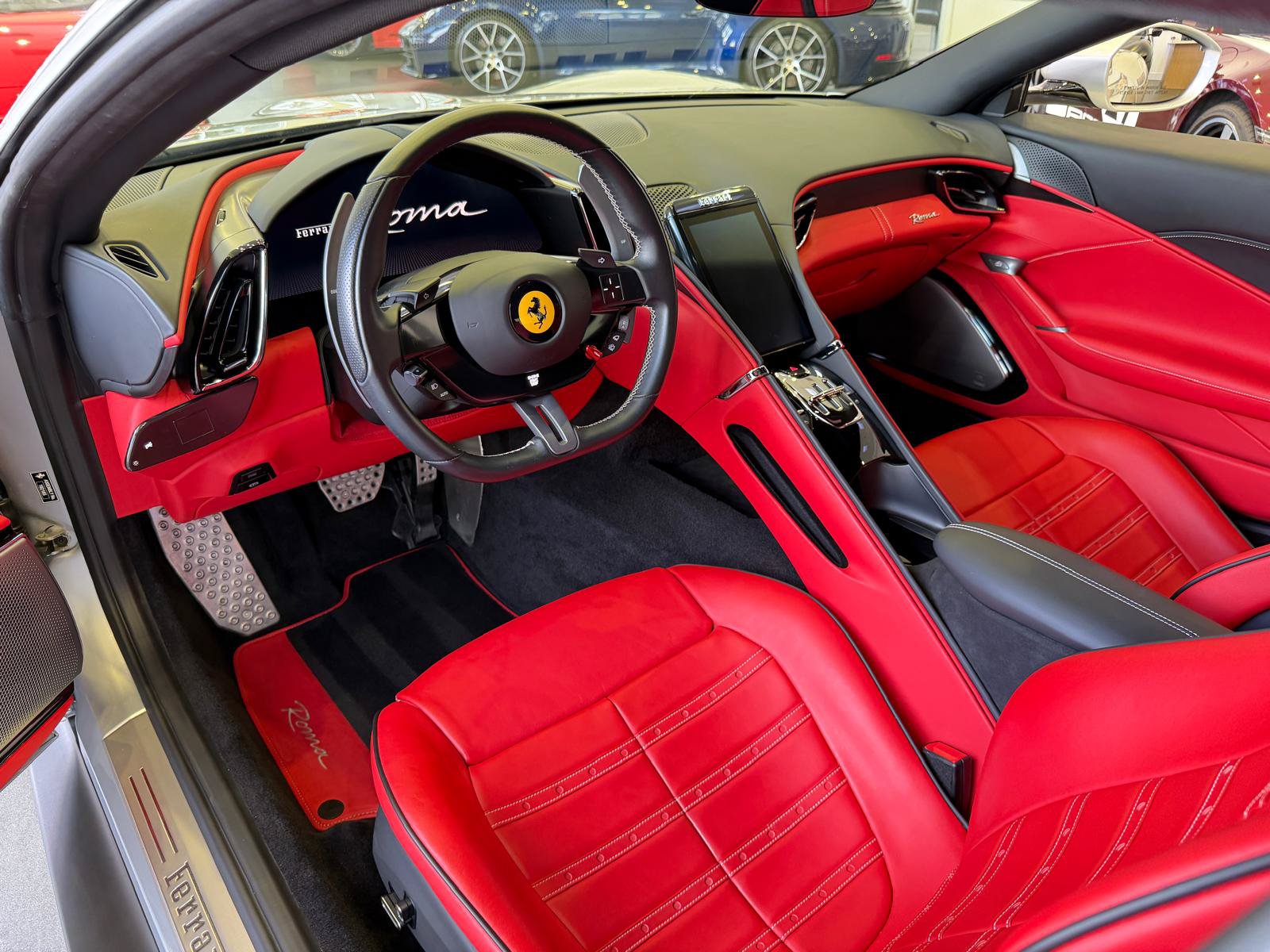 Used 2022 Ferrari Roma RWD image 37