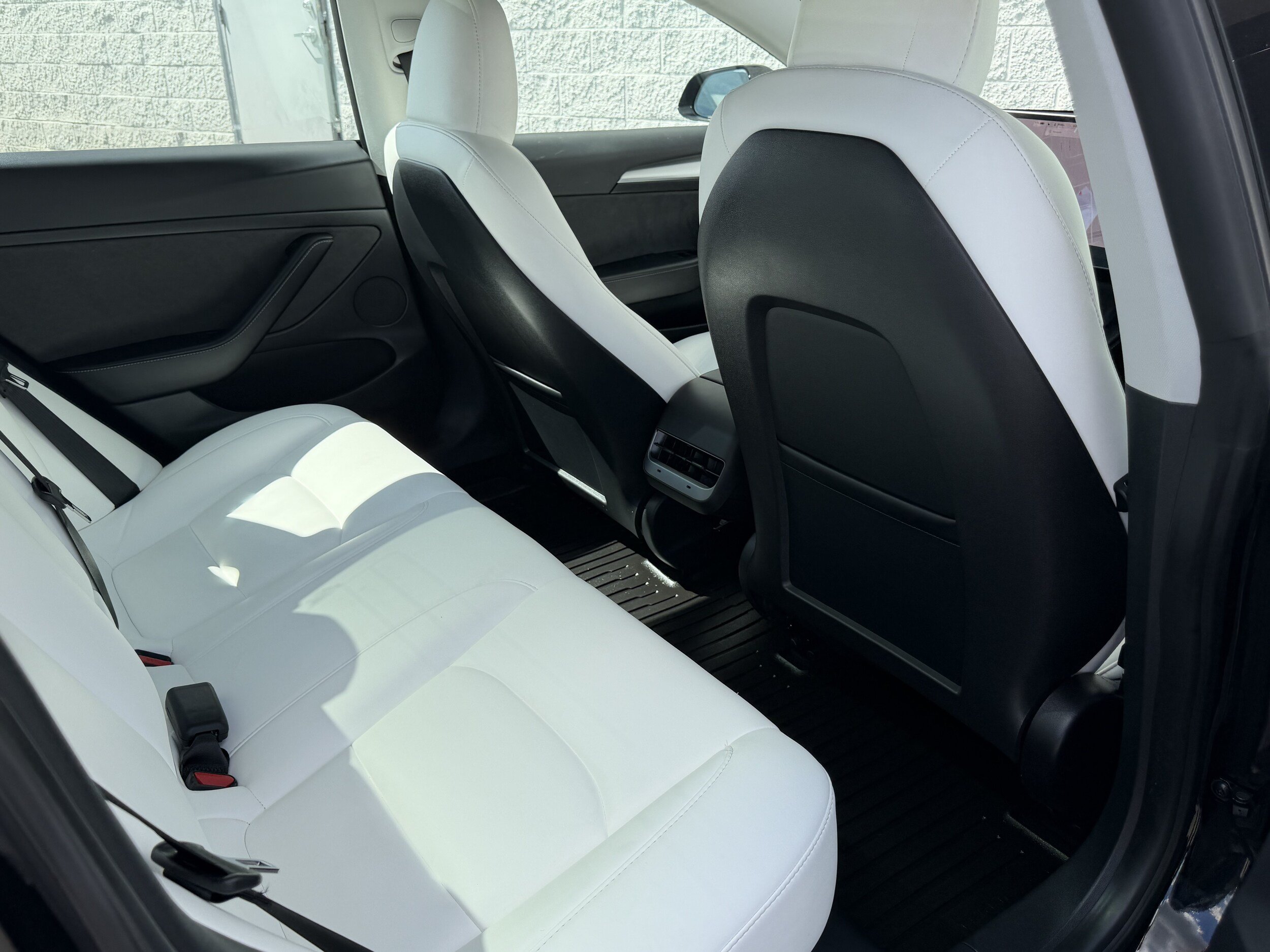 Used 2021 Tesla Model 3 Long Range AWD/4WD image 27