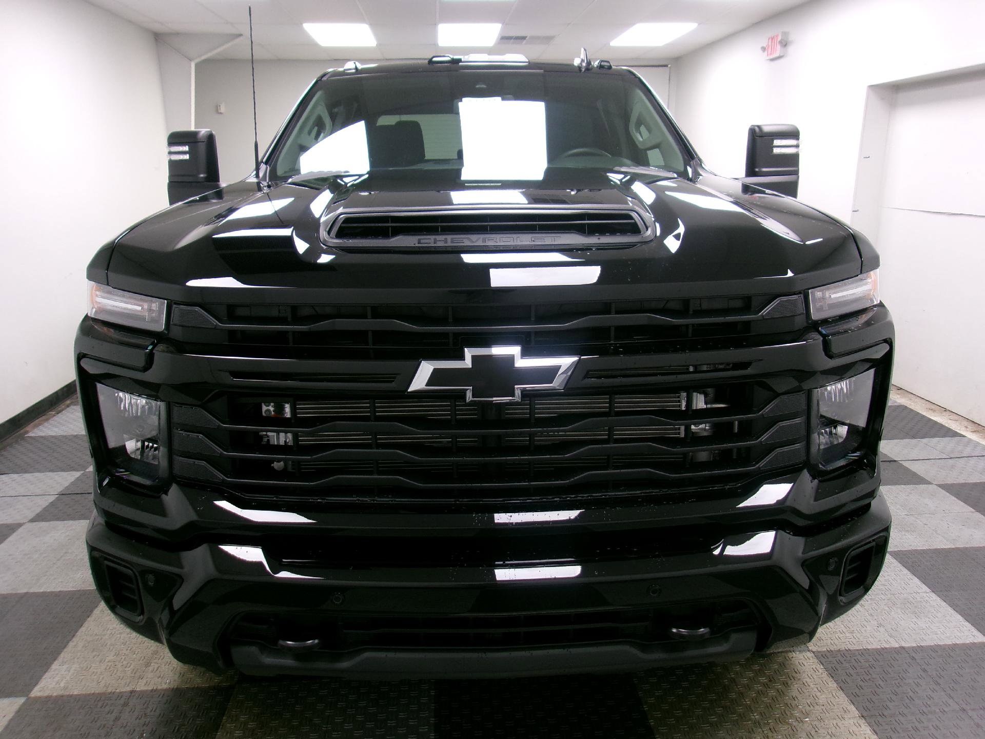 New 2026 Chevrolet Silverado 2500 Custom w/ Custom Value Package AWD/4WD image 15