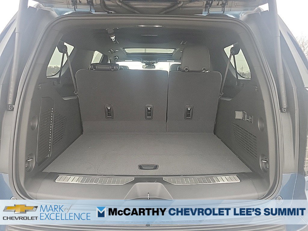 New 2026 Chevrolet Suburban Premier AWD/4WD image 16