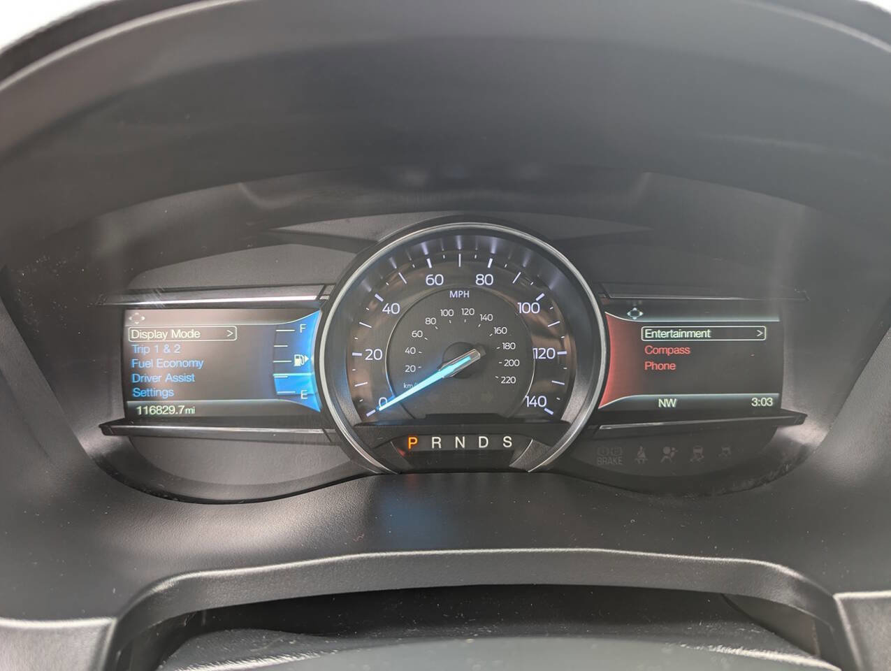 Used 2018 Ford Explorer XLT w/ Equipment Group 202A AWD/4WD image 14