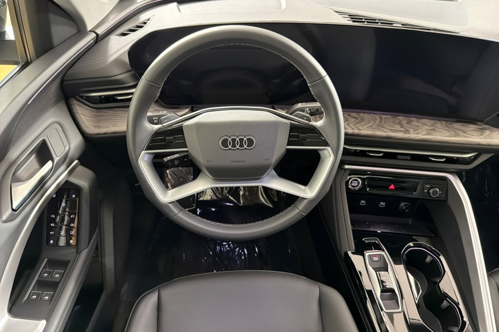 Used 2026 Audi Q5 Premium AWD/4WD image 13