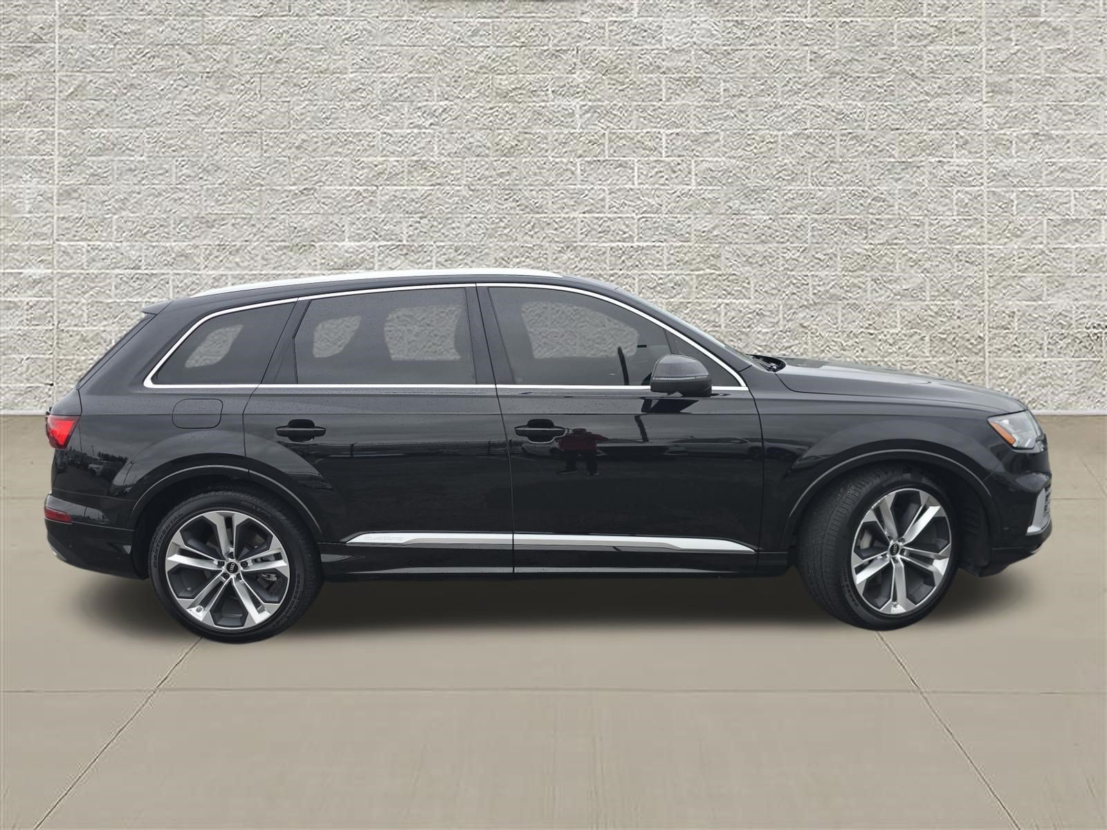 Certified 2023 Audi Q7 3.0T Prestige w/ Prestige Package AWD/4WD image 8