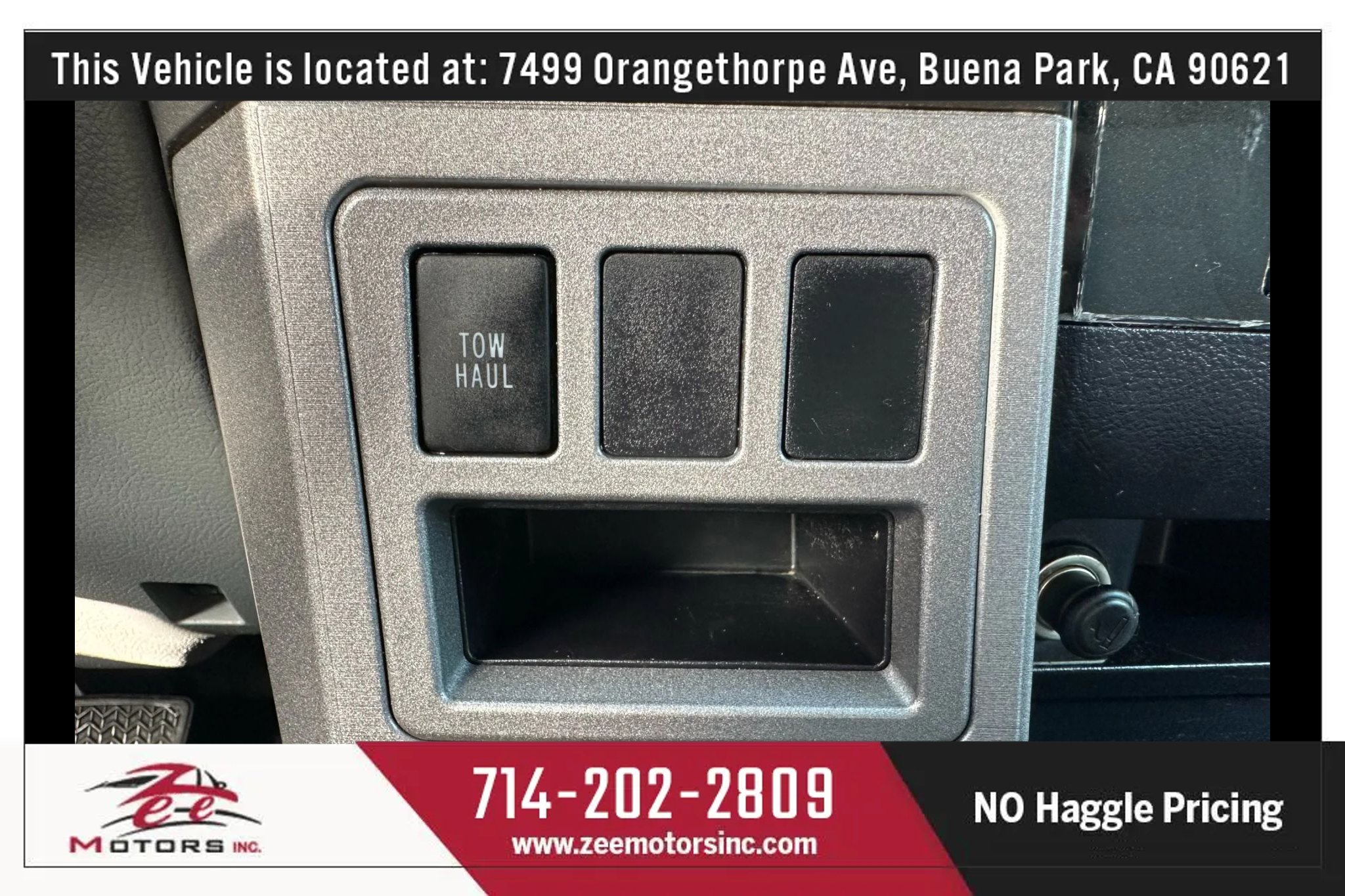 Used 2016 Toyota Sequoia SR5 image 32