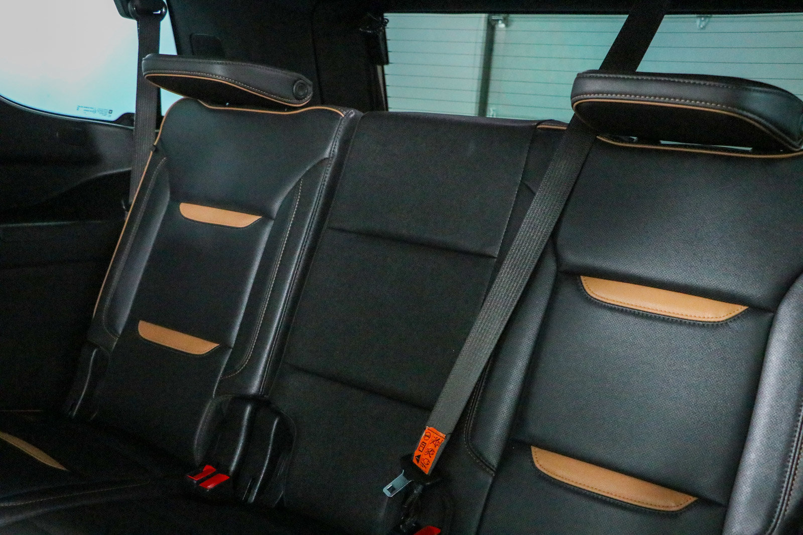Used 2024 GMC Yukon AT4 AWD/4WD image 29