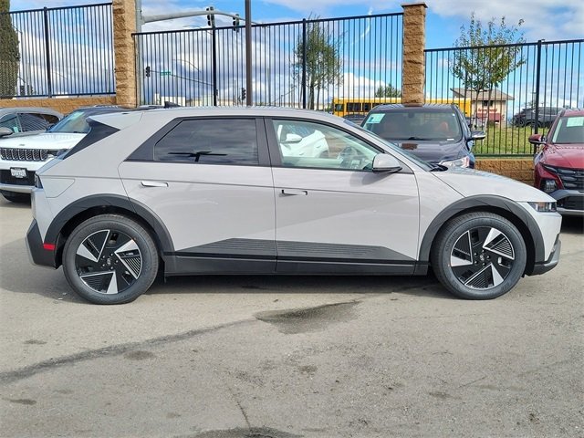 New 2026 Hyundai Ioniq 5 SE image 26