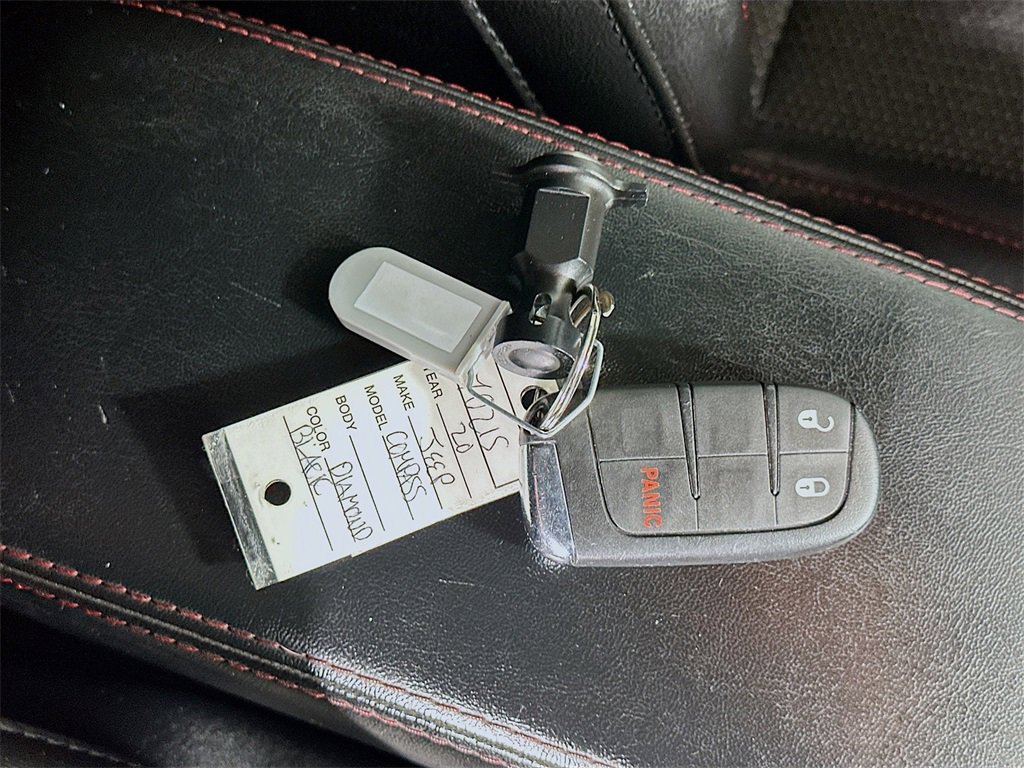 Used 2020 Jeep Compass Trailhawk image 36