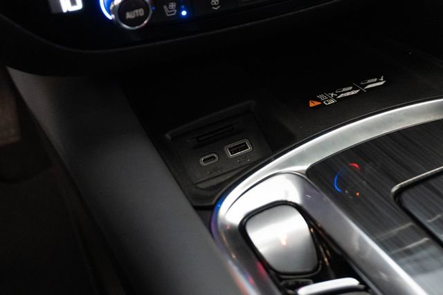 Used 2024 Buick Enclave Premium image 27