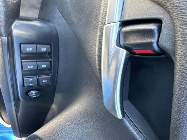 Used 2020 Toyota Camry LE image 8