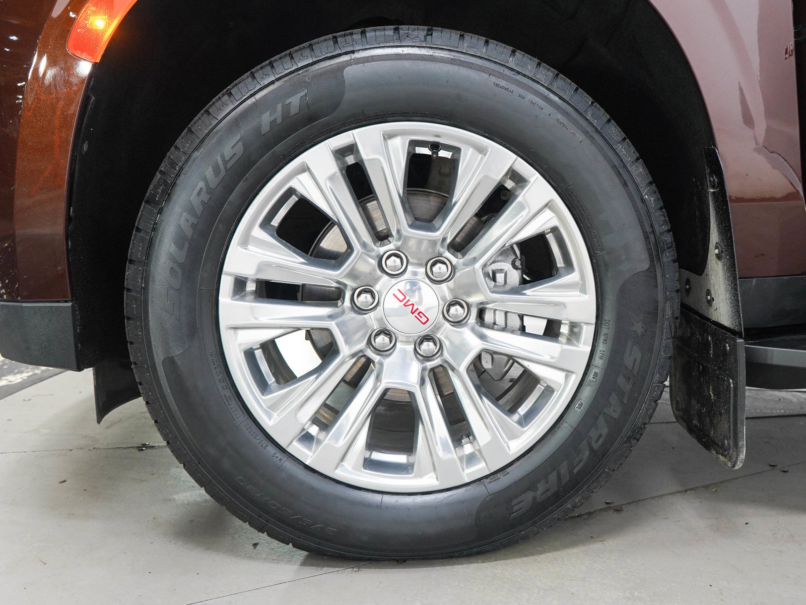 Used 2023 GMC Yukon Denali AWD/4WD image 32