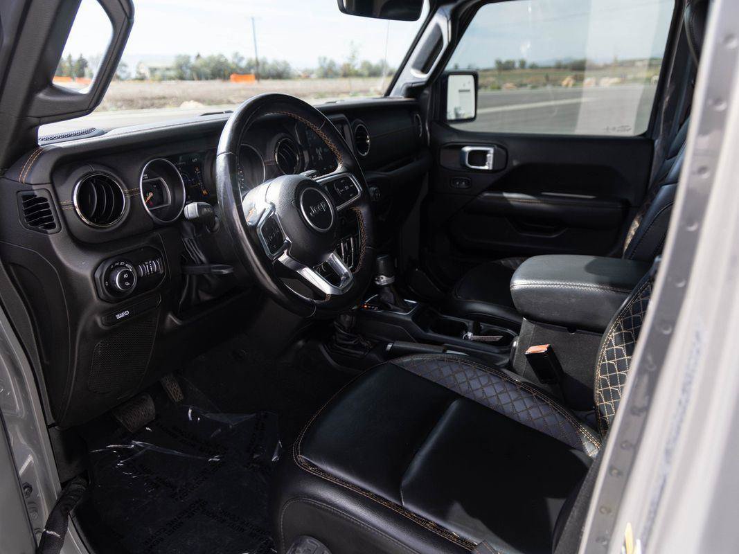 Used 2022 Jeep Gladiator Overland AWD/4WD image 13