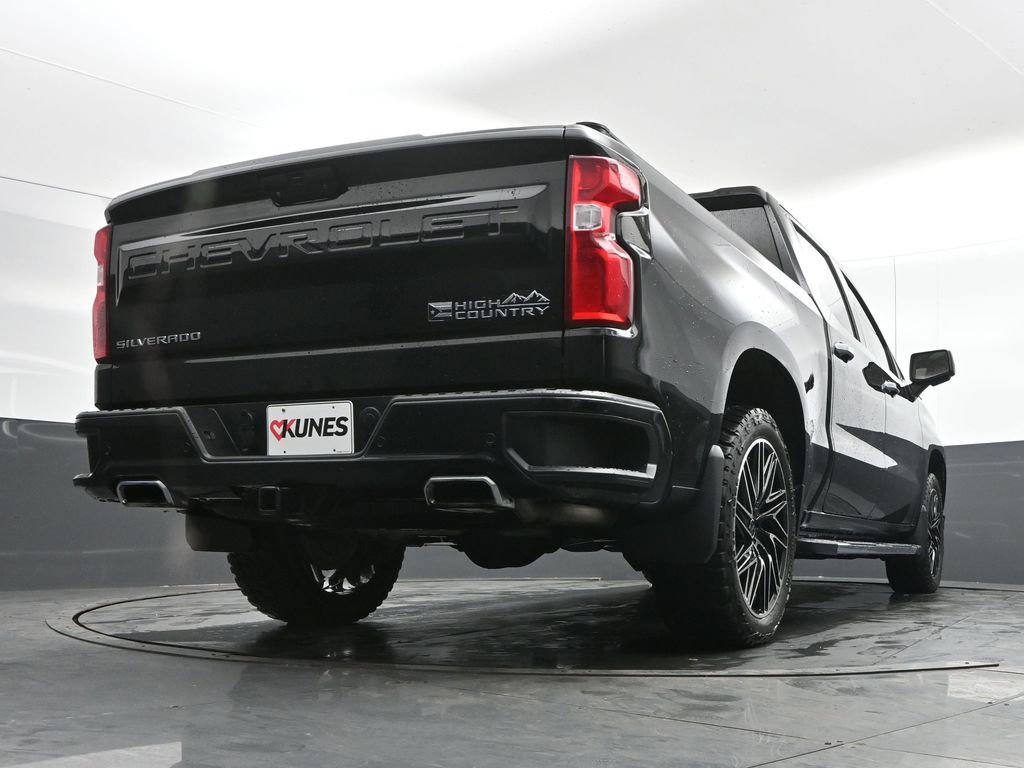 Used 2021 Chevrolet Silverado 1500 High Country image 43