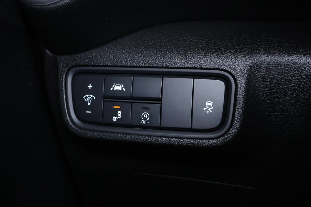 Used 2021 Kia Soul GT-Line FWD image 25