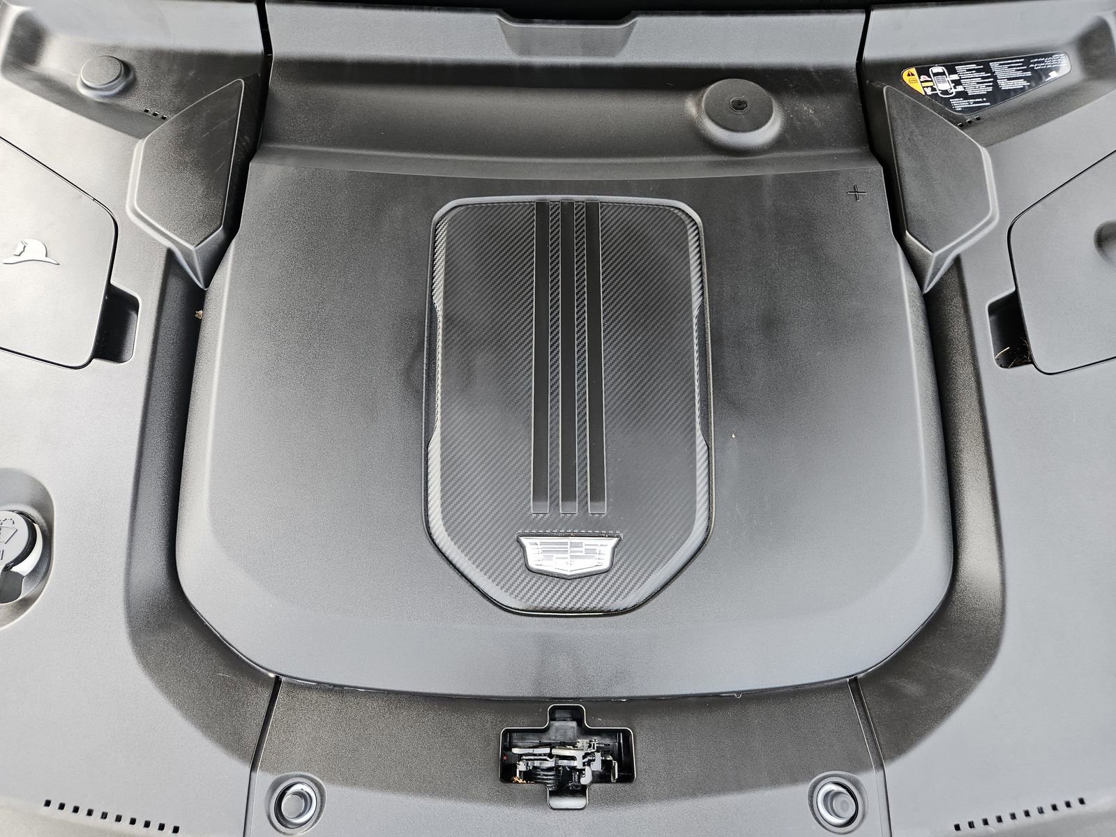 Certified 2024 Cadillac Lyriq Luxury w/ Nappa Leather Package image 34