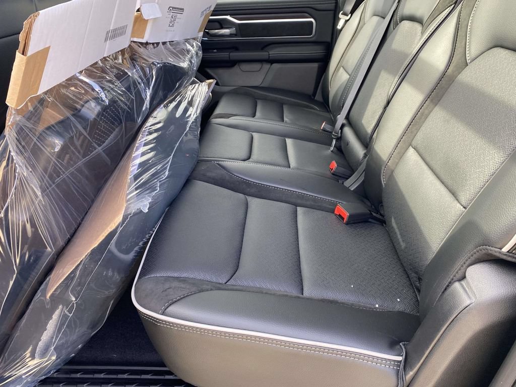 New 2026 RAM 1500 Laramie w/ Night Edition AWD/4WD image 10