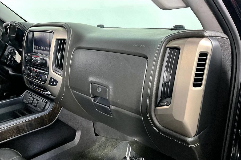 Used 2016 GMC Sierra 1500 Denali w/ Enhanced Driver Alert Package AWD/4WD image 16