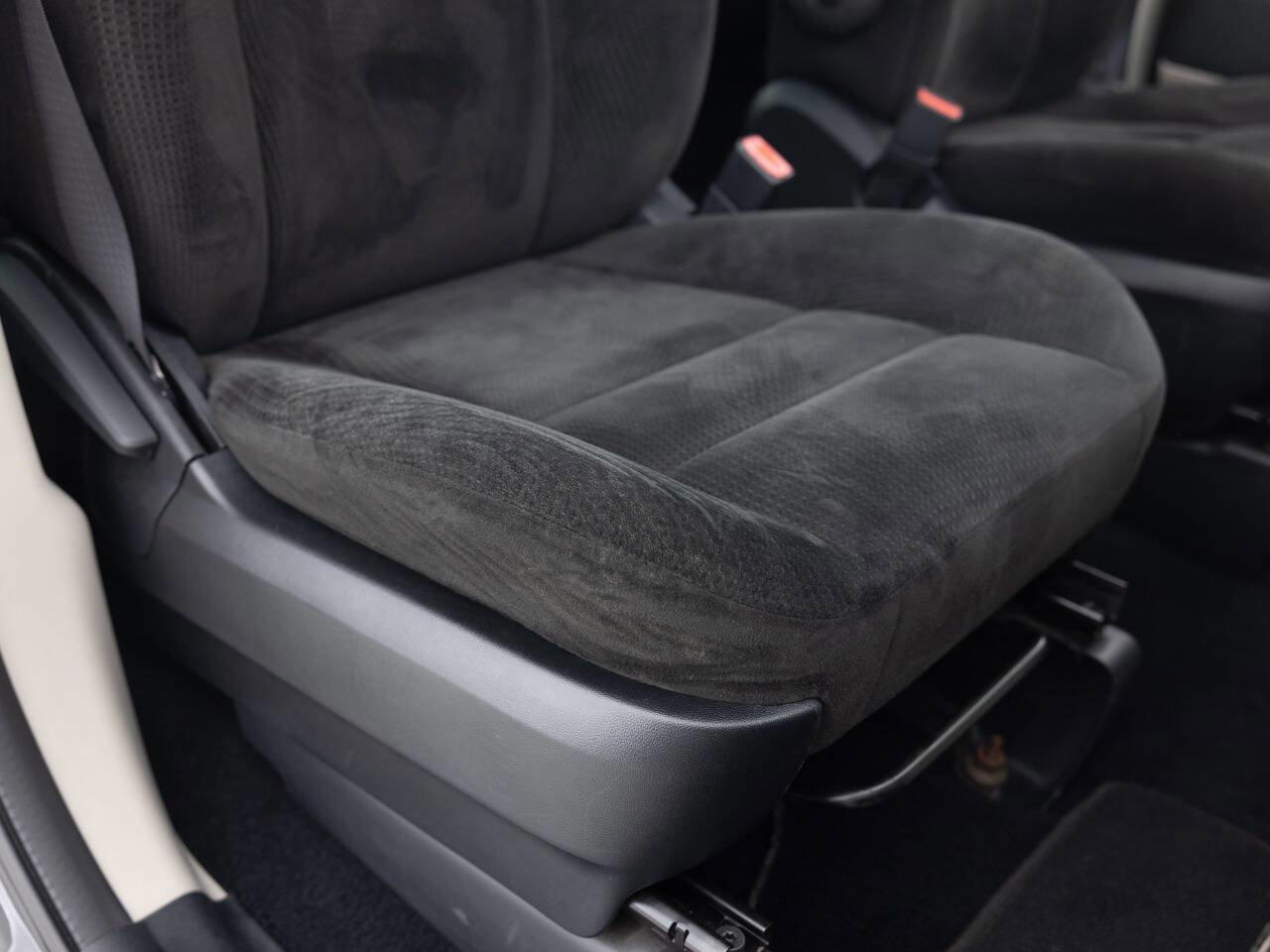 Used 2016 Dodge Grand Caravan American Value Package FWD image 27